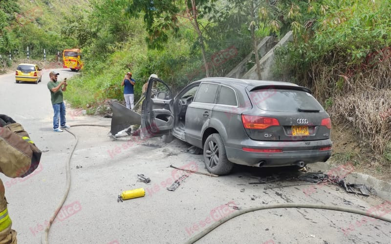 Otros dos vehículos se prendieron en Bucaramanga