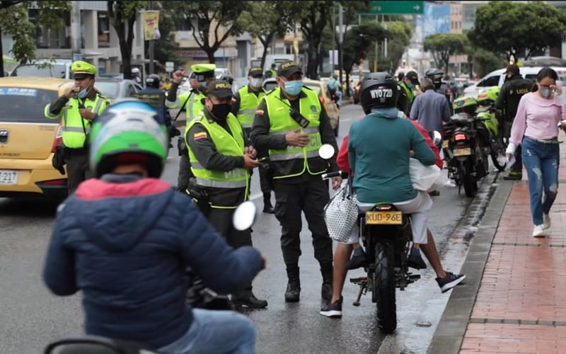 Policía y Ejército activan controles por partido de Colombia