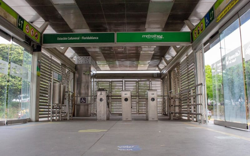 Metrolínea suspendió servicio en vagón sur de Cañaveral
