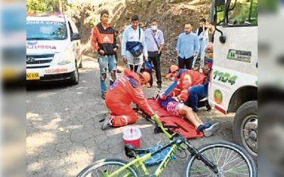 Ciclista se accidentó con bus intermunicipal en El Socorro