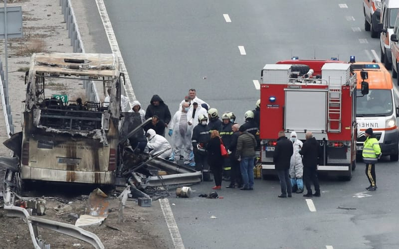 Tragedia en Bulgaria: 46 personas calcinadas en un bus