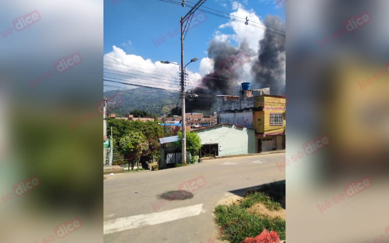 Alarma en La Cumbre por incendio en un lote