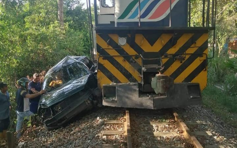 Aparatoso accidente en la vía férrea del ‘Puerto’