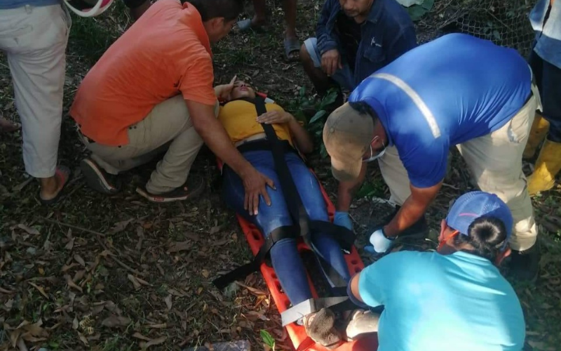 Aparatoso accidente en la vía férrea del ‘Puerto’