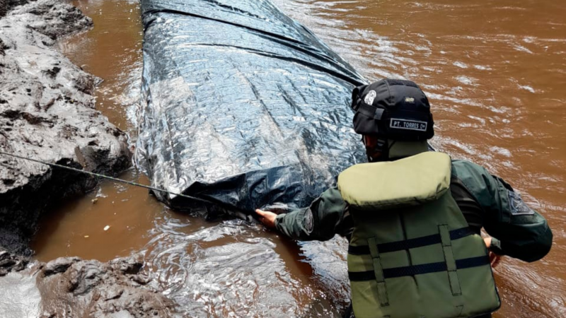 Navegaban por el río Opón con Acpm robado