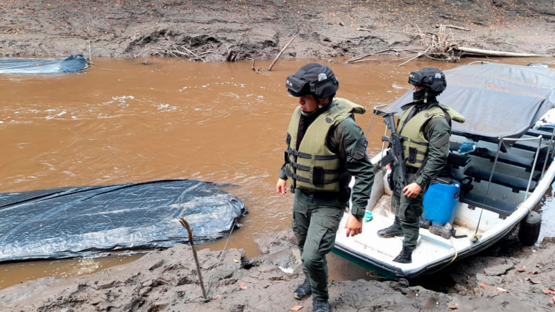 Navegaban por el río Opón con Acpm robado