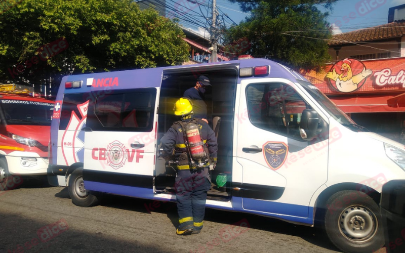 Humo y caos en El Poblado por emergencia en asadero