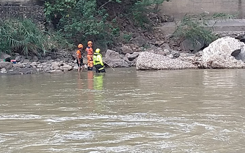 Se reanudó la búsqueda de un menor en el río Chicamocha