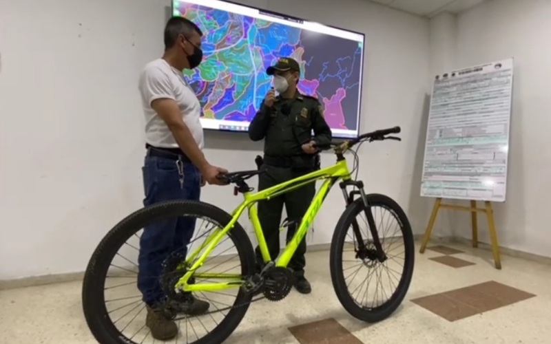 Video: El ladrón de la bici no se salió con la suya