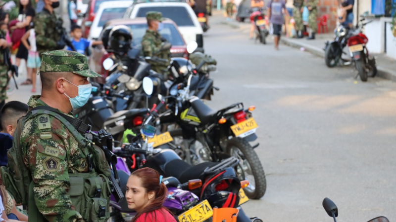 Más de 200 soldados patrullan las calles de Bucaramanga