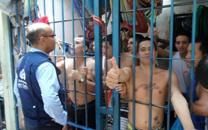 Grave hacinamiento de reclusos en Bucaramanga y Floridablanca
