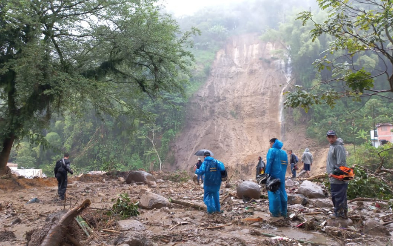 Alud deja 11 fallecidos y más de 20 heridos en Pereira