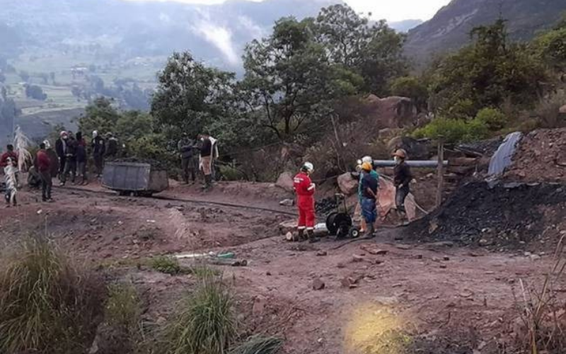 11 muertos y 5 desaparecidos por explosión de mina en Boyacá