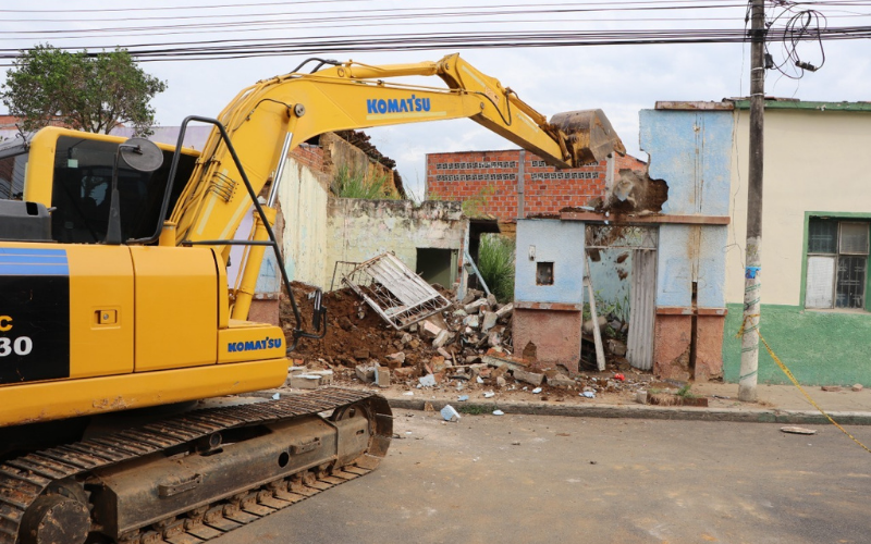 Demolieron ‘olla’ que afectaba al barrio Nariño