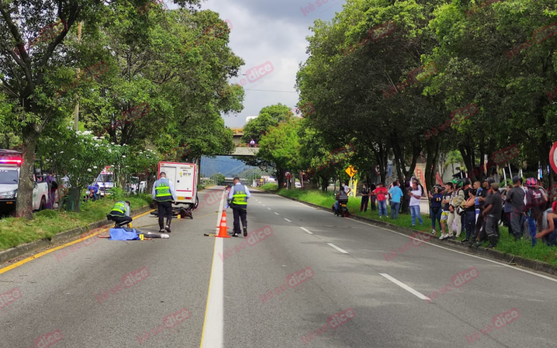 Motorizada falleció en siniestro vial en la paralela