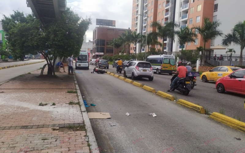 Moto embistió a peatón en la carrera 15 de Bucaramanga