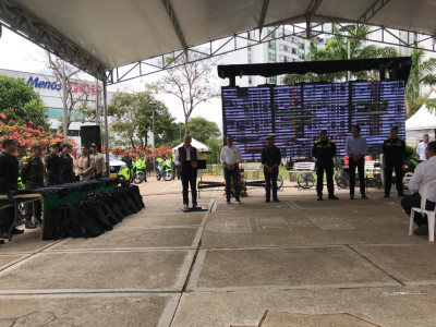 Gobierno Nacional dotó a la Policía en Bucaramanga y Santander