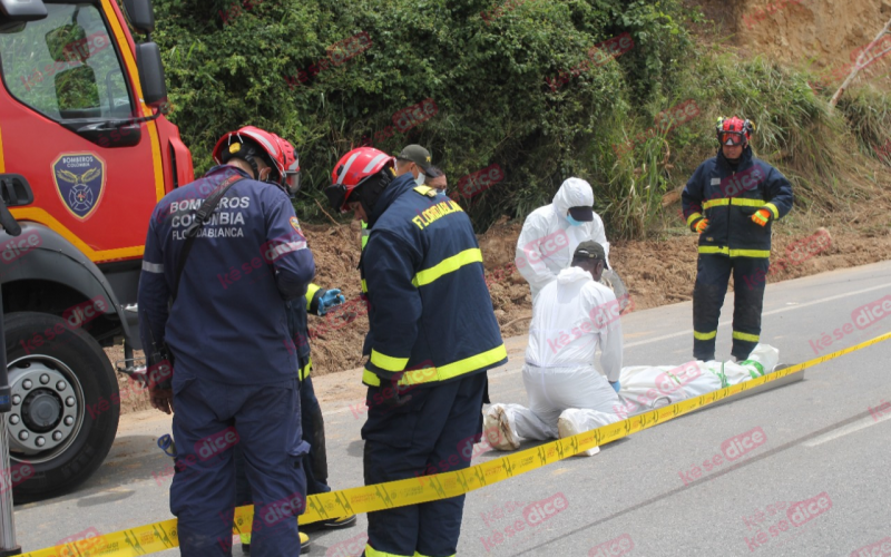 Un camión se volcó vía a Lebrija y dejó sin vida a Martha