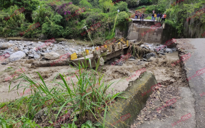 Crisis en Soto Norte por caída de puente en La Playa