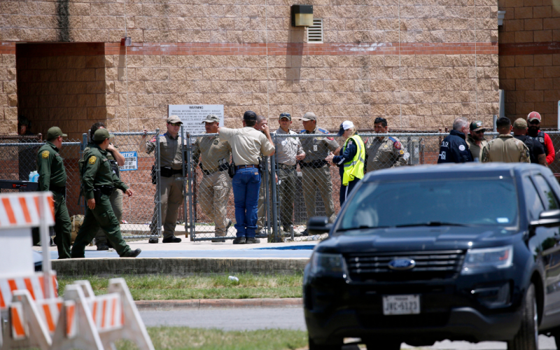 Tiroteo deja 15 muertos en una escuela de Texas, EE.UU.