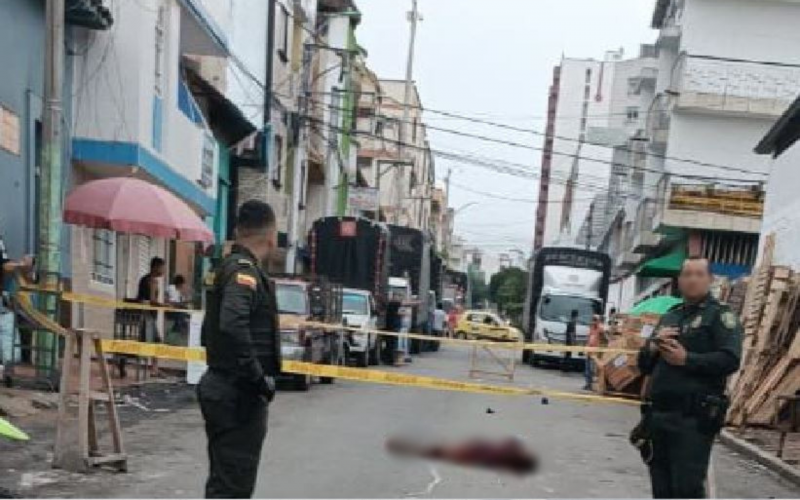 Matan con arma blanca a habitante de calle en B/manga