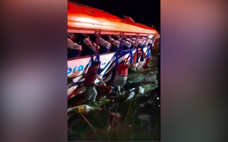 Volcamiento de bus dejó cuatro muertos en Puerto Boyacá