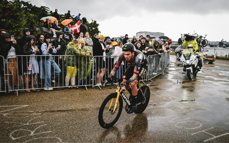 Negativos para Covid los ciclistas del Tour de Francia