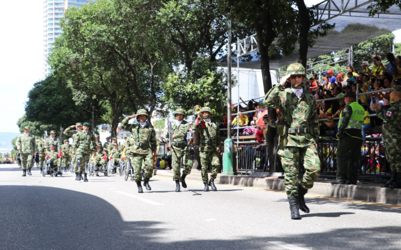 Ejército desfilará en 17 municipios de la Región