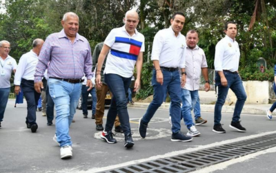 Avanzan obras de alcantarillado, acueducto y pavimentación