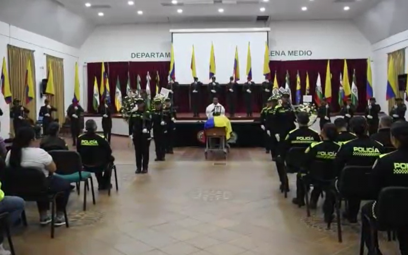 Homenaje a la asesinada patrullera Leidy Sánchez