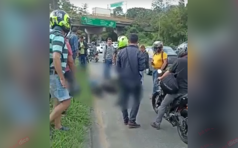 Motorizado murió en choque frente al HIC de Piedecuesta