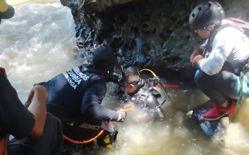 Cesaron la búsqueda de Néstor en el río Mogoticos