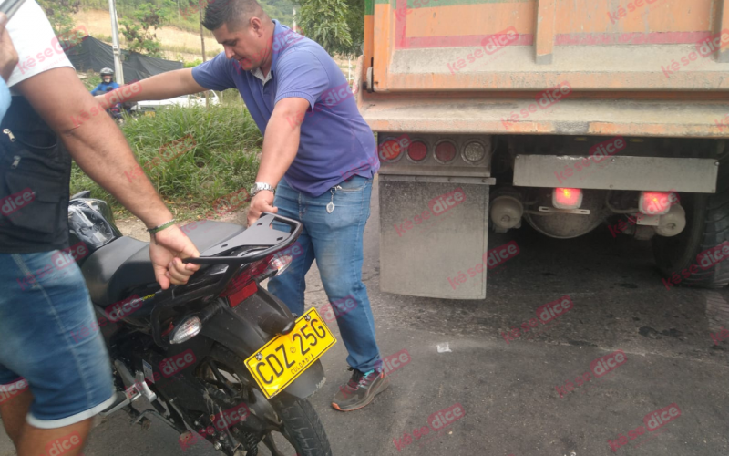 Motorizado accidentado cerca del Parque Industrial