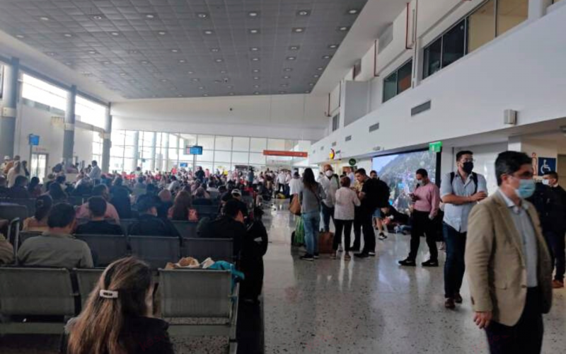 Neblina retrasó vuelos en el aeropuerto Palonegro