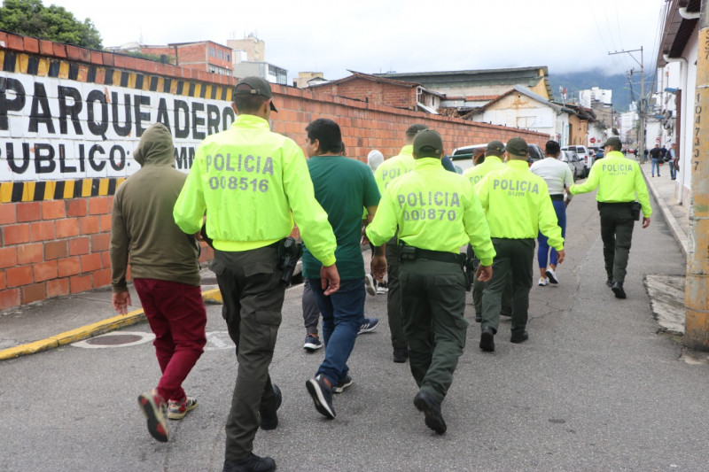 Desarticulan a ‘Los Juanes’ por robo de celulares