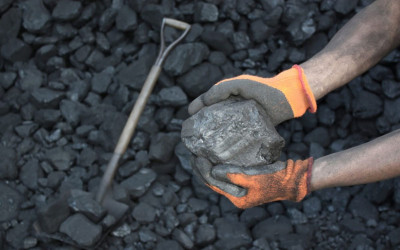 Polémica por licencia para explotar carbón en la Provincia de Mares