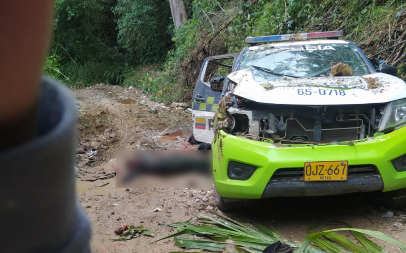 Asesinan con explosivos a siete policías en Neiva