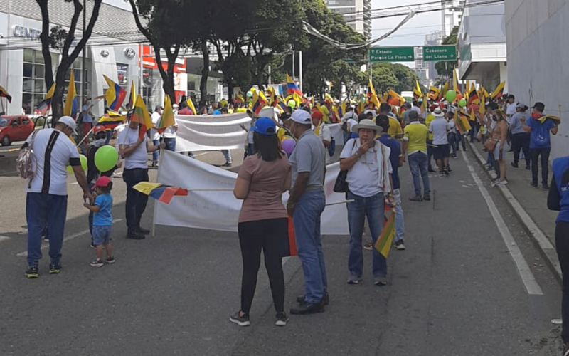 Realizan marchas contra el Gobierno de Petro en el Área