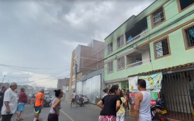 Varios lesionados por incendio en casa de El Reposo