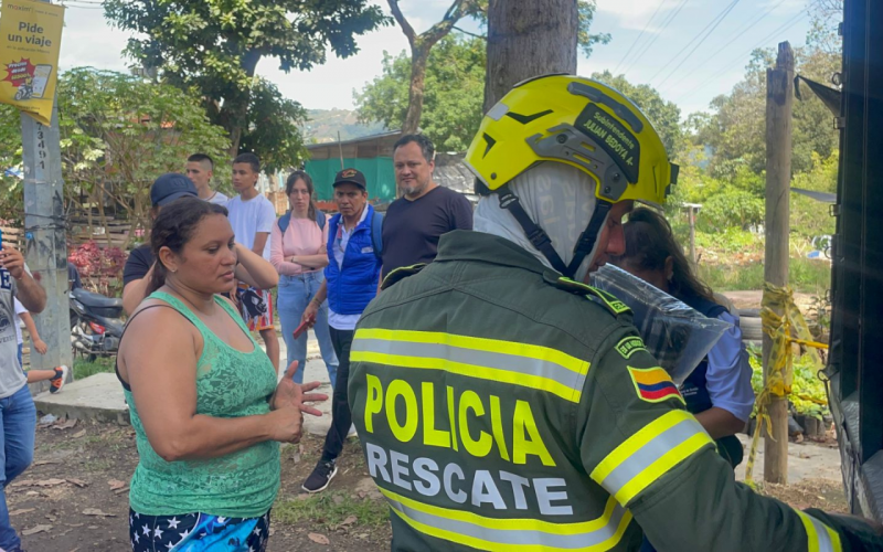 El fuego hizo cenizas la ‘Esperanza’ en invasión de Bucaramanga