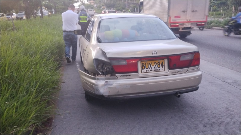 Motorizado herido por accidente en carril de Metrolínea