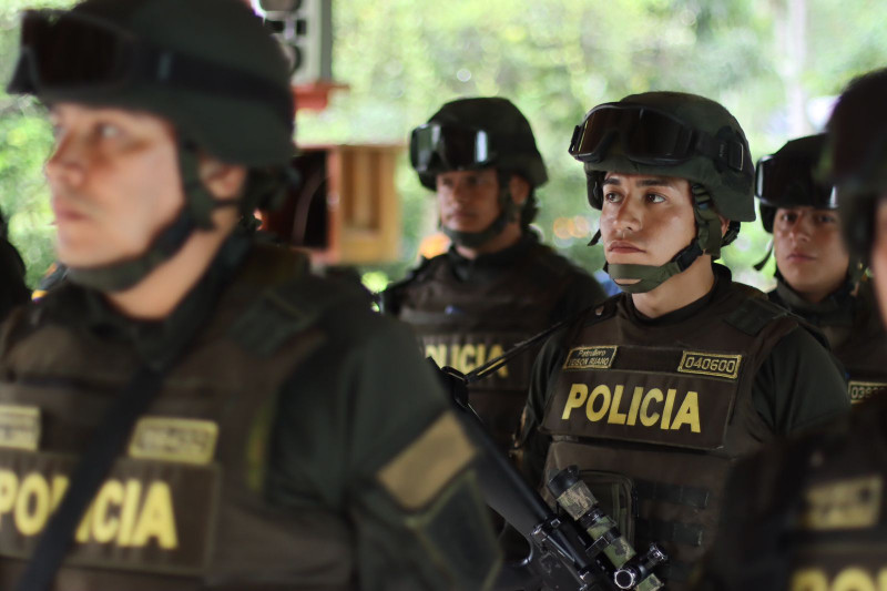 Llegan 100 policías más para puntos críticos del Área