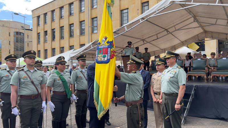 Se hizo transmisión de Mando en Policía de Bucaramanga