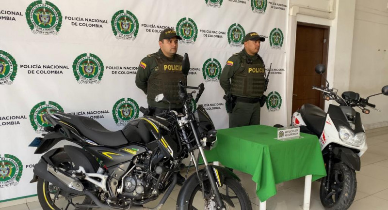 Recuperan dos motos robadas en un conjunto residencial