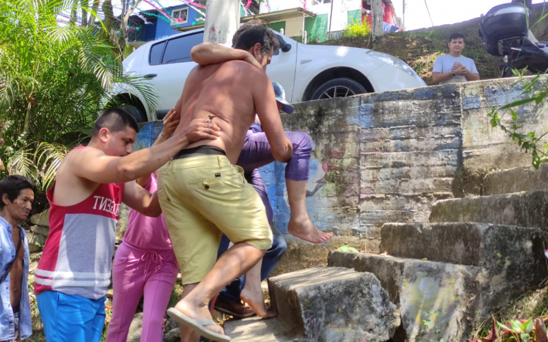 Desplome de una vivienda dejó dos personas heridas, en Bucaramanga.