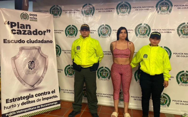 Capturan a mujer por homicidio, porte ilegal de armas y hurto en Bucaramanga