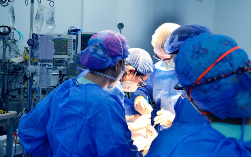 El Instituto Cardiovascular del HIC celebra 25 años revolucionando la cirugía vascular en Colombia