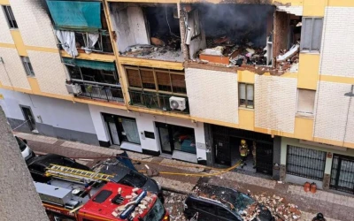 Fuerte explosión deja un muerto y 16 heridos en Badajoz en España