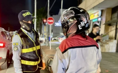 Motociclistas de Bucaramanga, a ponerse el casco y el chaleco