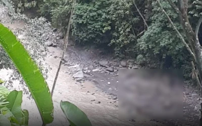 Tragedia en Dabeiba: Familia cae de una altura de 70 metros en el Río Sucio tras accidente de garrucha